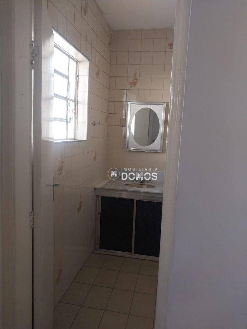 Casa à venda com 3 quartos, 250M2 - Foto 8