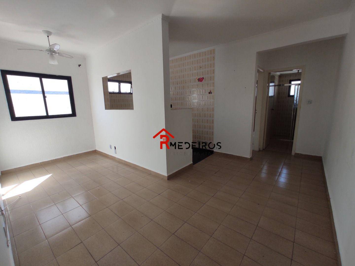 Apartamento à venda com 1 quarto, 45m² - Foto 2