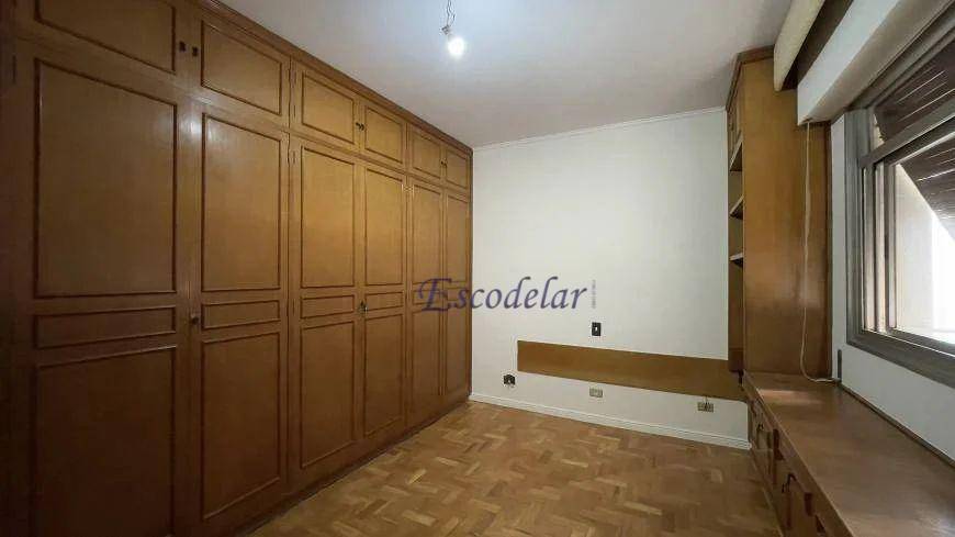 Apartamento à venda com 3 quartos, 204m² - Foto 11