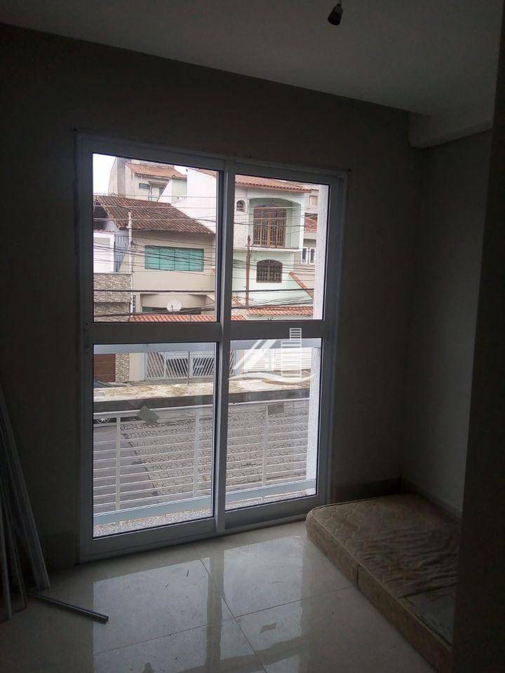 Apartamento à venda com 2 quartos, 40m² - Foto 11