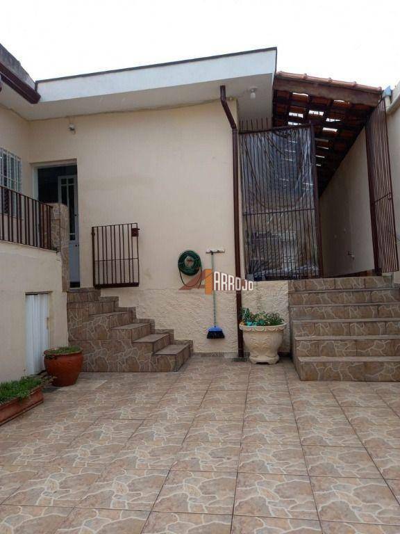 Casa à venda com 4 quartos, 234m² - Foto 19