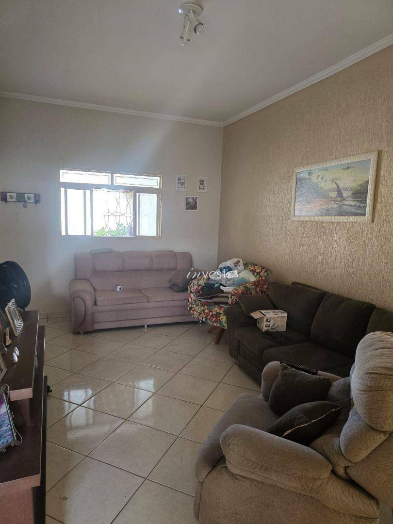 Casa à venda com 3 quartos, 192m² - Foto 3