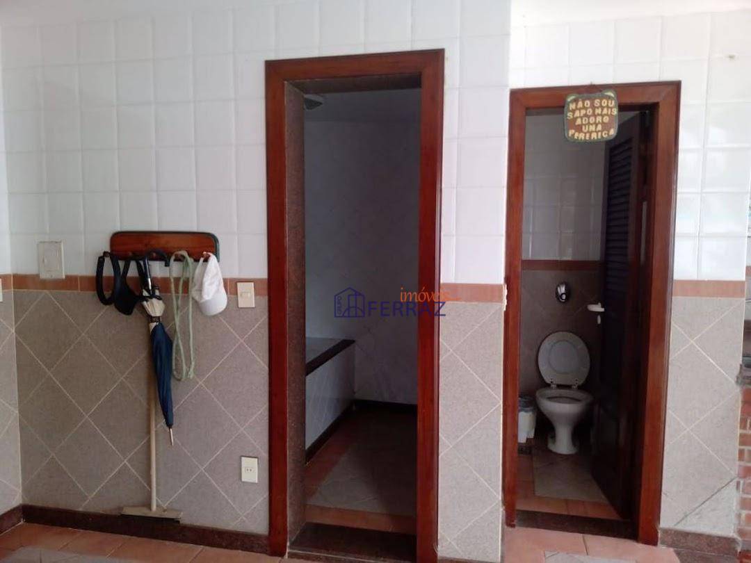 Casa à venda com 4 quartos, 360m² - Foto 25