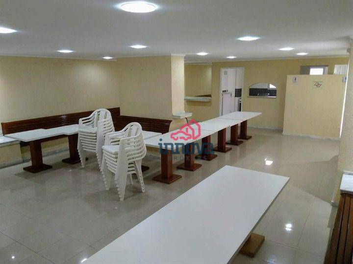 Apartamento à venda com 2 quartos, 58m² - Foto 17