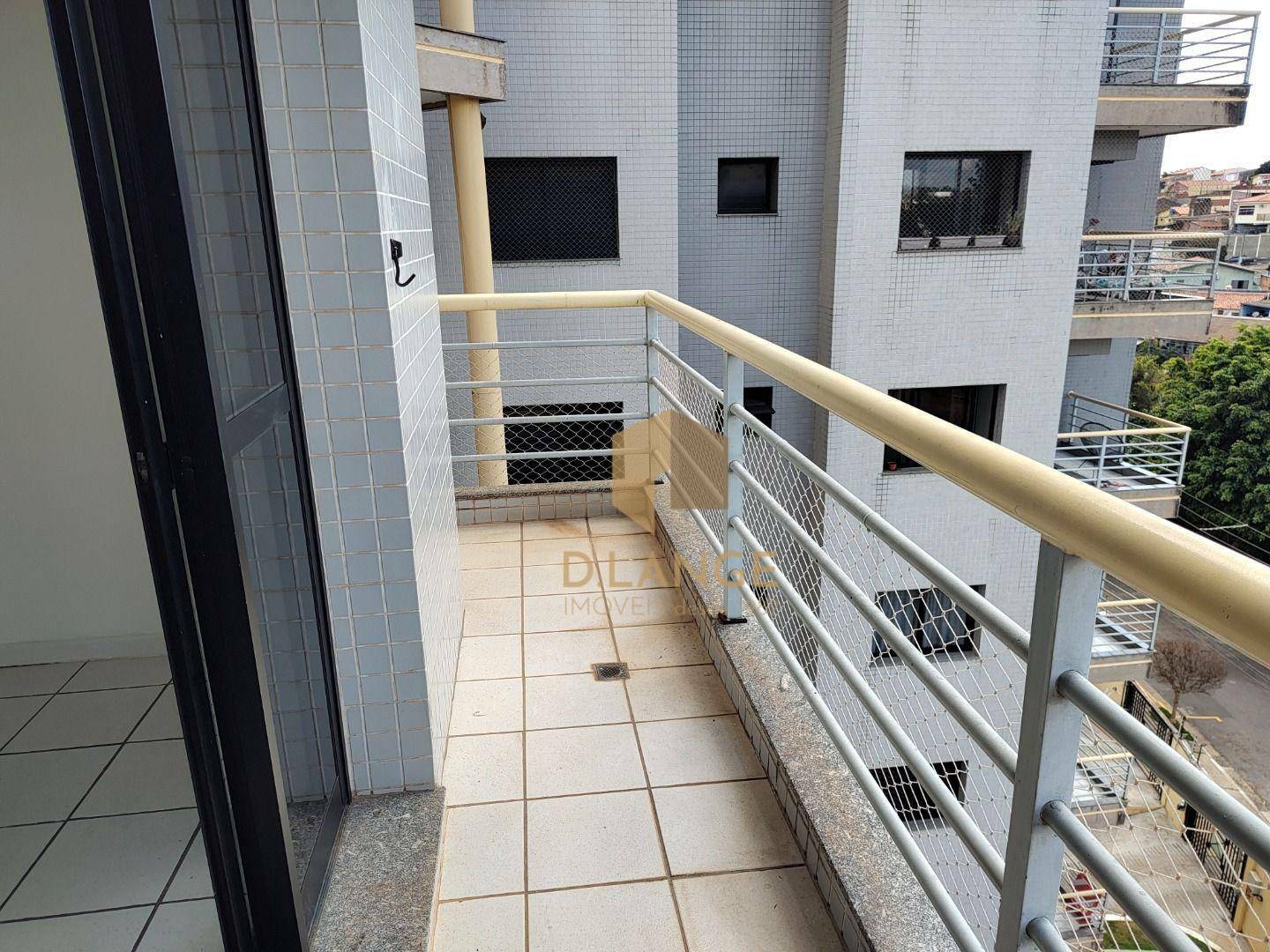 Apartamento para alugar com 1 quarto, 55m² - Foto 10