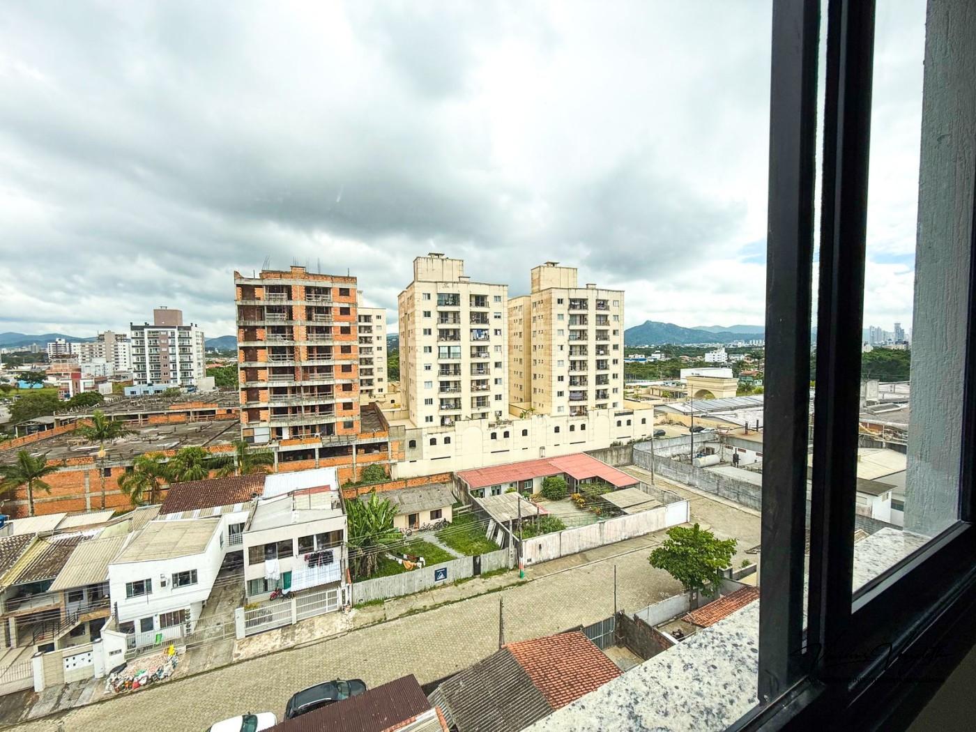 Apartamento para alugar com 3 quartos, 140m² - Foto 24