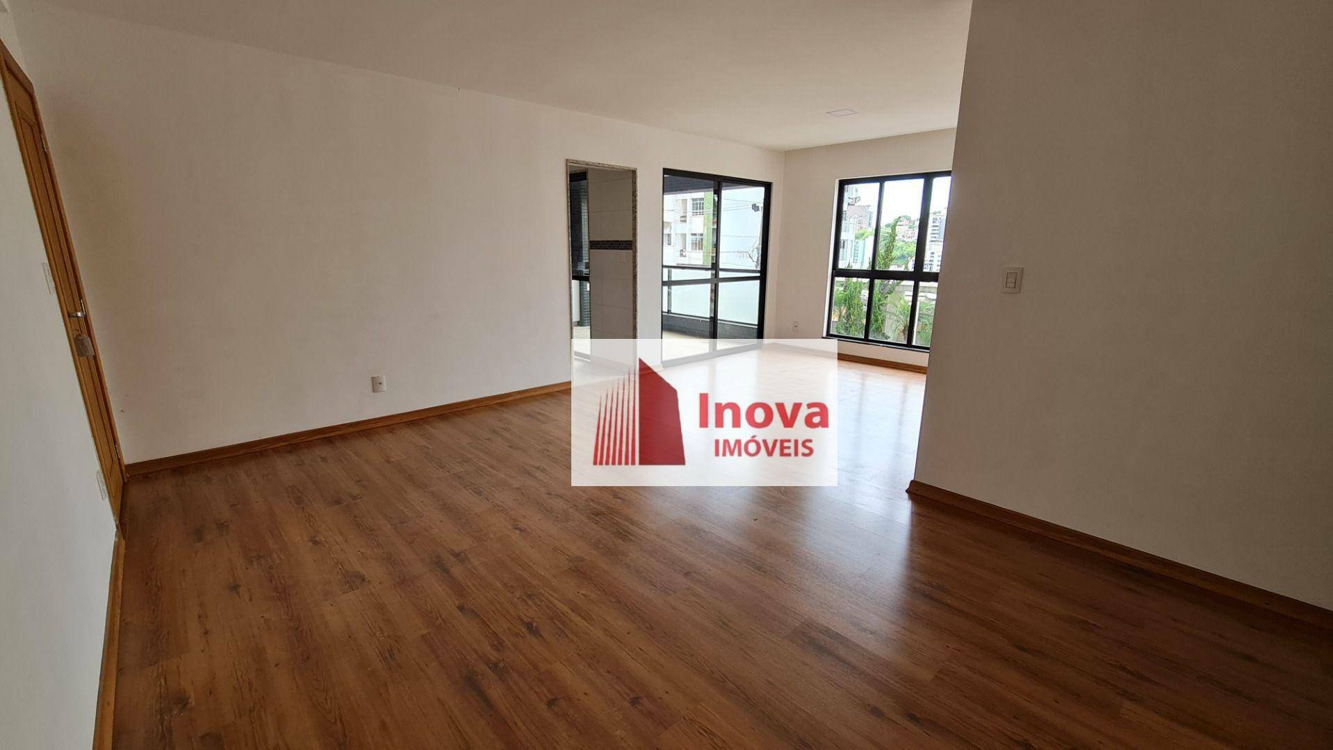 Apartamento para alugar com 3 quartos, 145m² - Foto 5