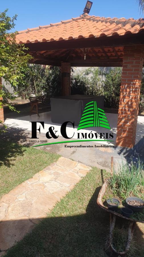 Chácara à venda com 5 quartos, 1000m² - Foto 5