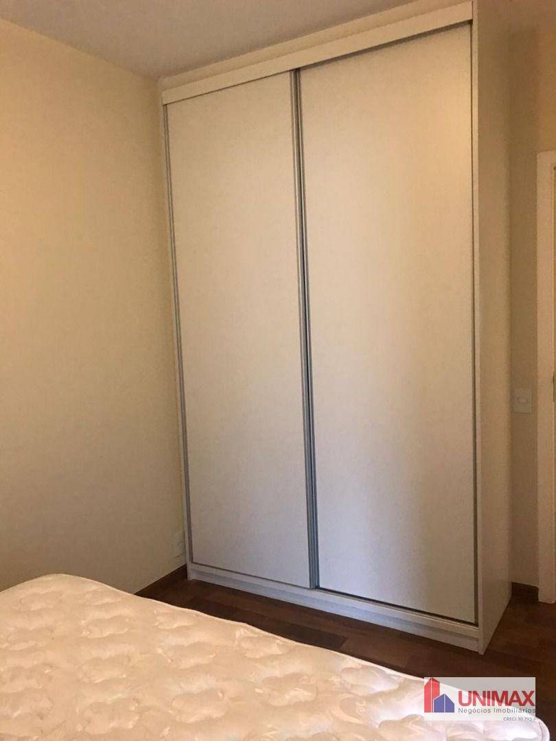 Apartamento à venda com 4 quartos, 212m² - Foto 16