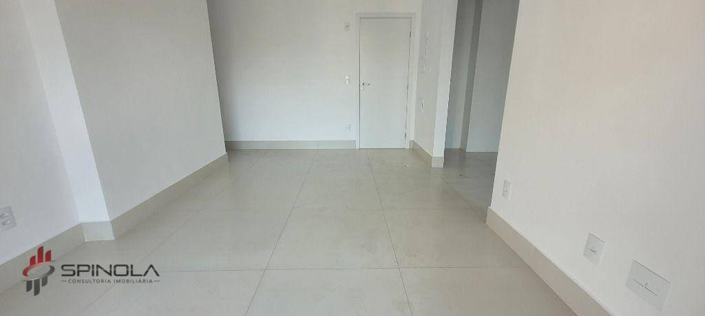 Apartamento à venda com 3 quartos, 109m² - Foto 20