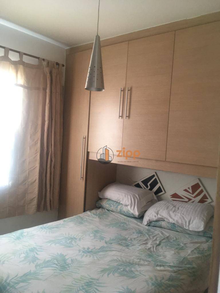 Apartamento à venda com 2 quartos, 60m² - Foto 11