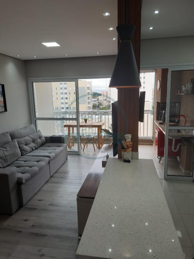 Apartamento à venda com 2 quartos, 74m² - Foto 1