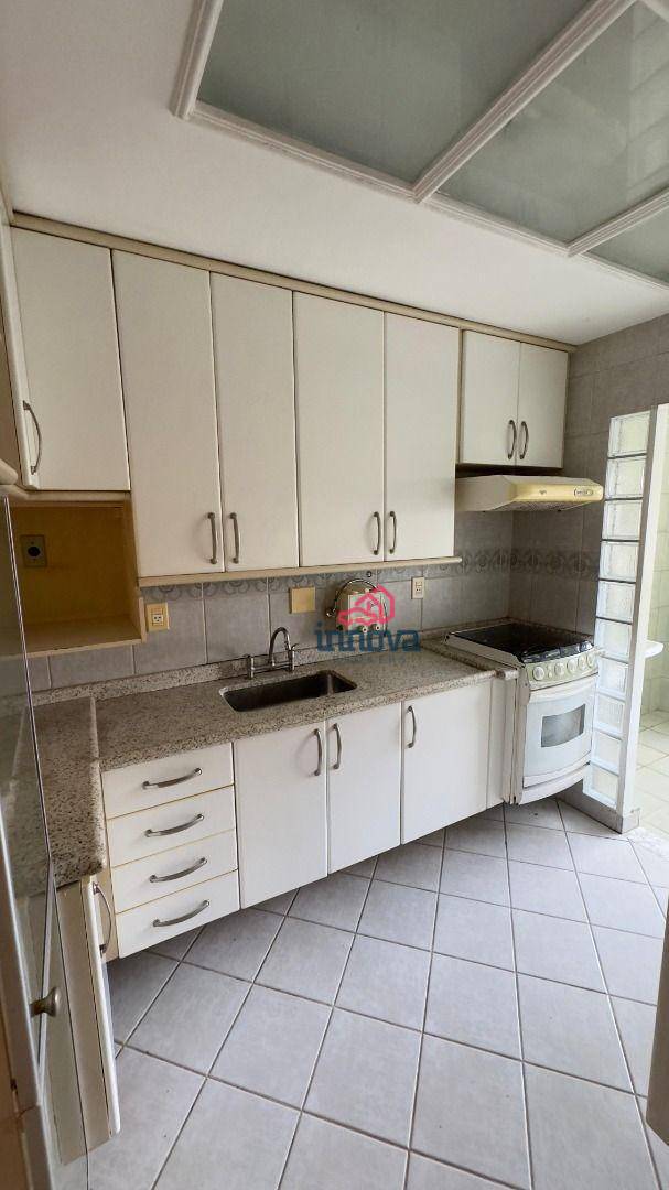 Apartamento à venda com 2 quartos, 68m² - Foto 13