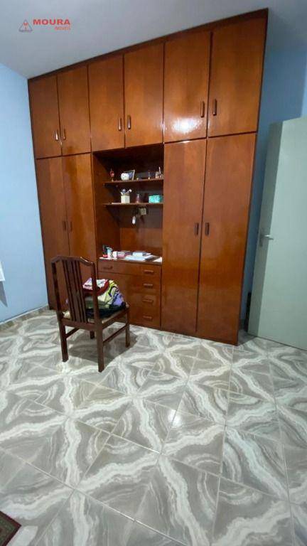 Sobrado à venda com 3 quartos, 300m² - Foto 12