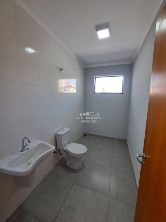 Casa à venda e aluguel com 5 quartos, 154m² - Foto 6