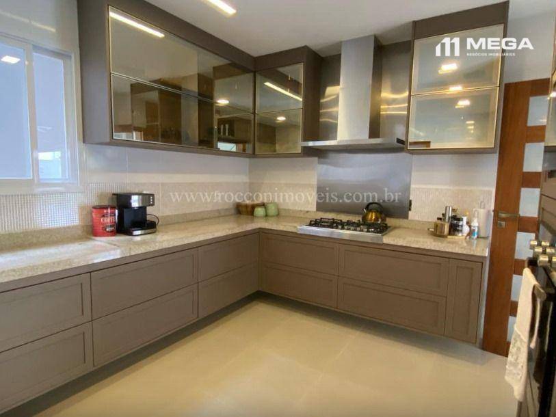 Casa à venda com 4 quartos, 250m² - Foto 20