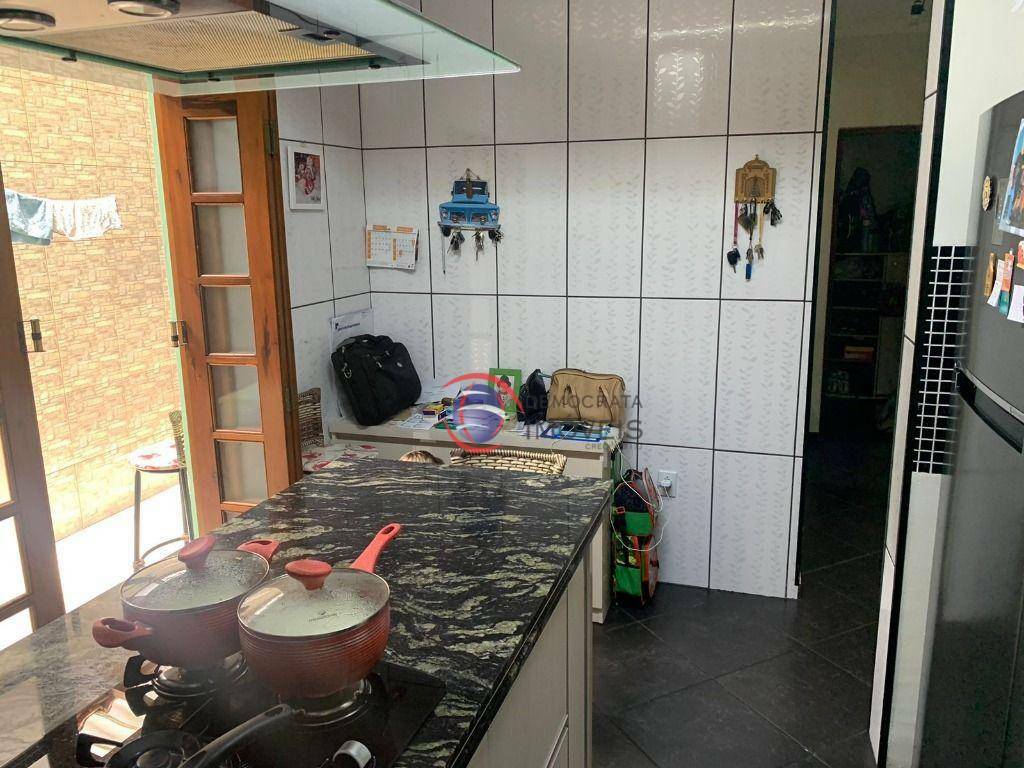 Sobrado à venda com 3 quartos, 179m² - Foto 21