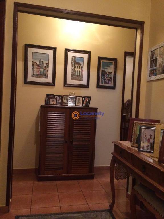 Casa, 4 quartos, 284 m² - Foto 11