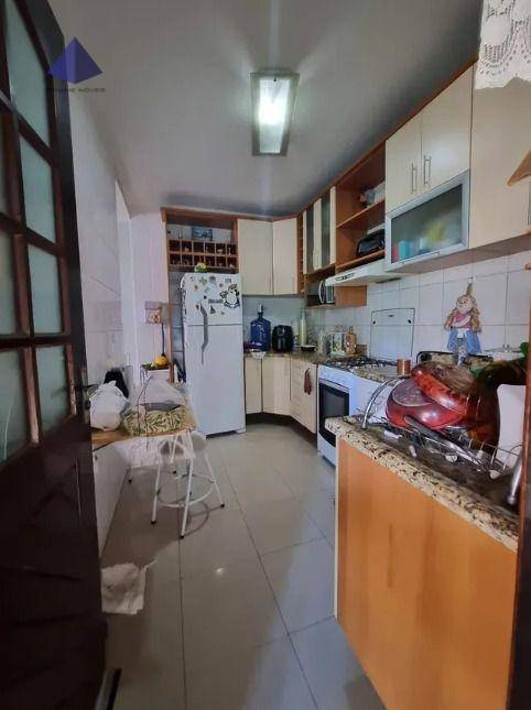 Sobrado à venda com 2 quartos, 106m² - Foto 8