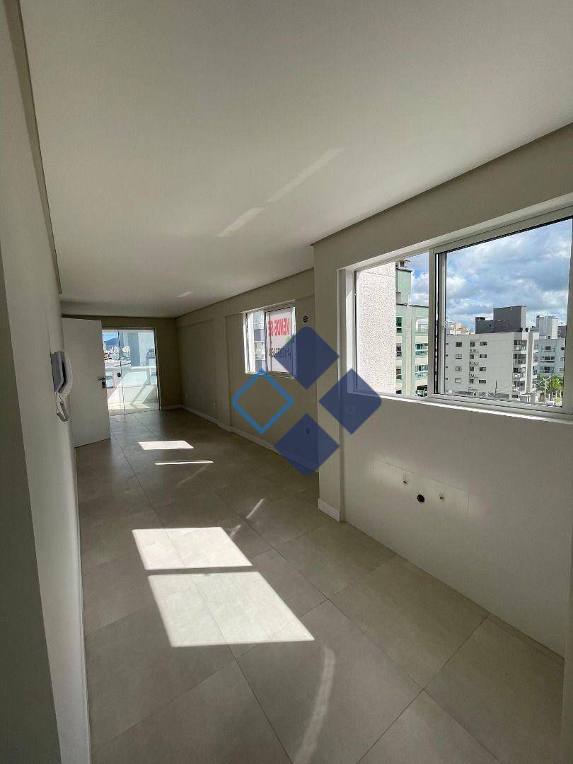 Apartamento à venda com 2 quartos, 69m² - Foto 15