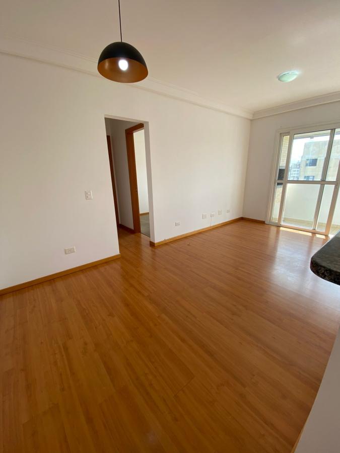 Apartamento para alugar com 2 quartos, 60m² - Foto 10