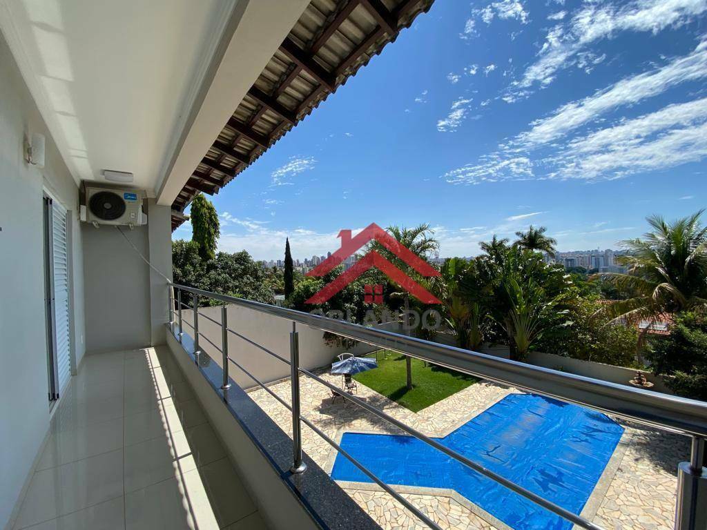 Casa à venda com 4 quartos, 650m² - Foto 18