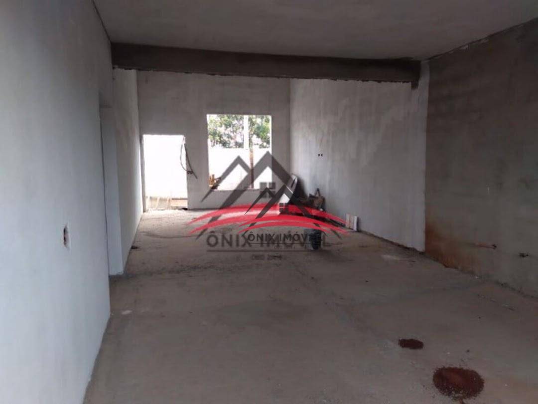 Casa à venda com 3 quartos, 127m² - Foto 1