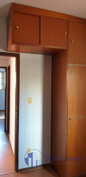 Apartamento à venda com 2 quartos, 64m² - Foto 17