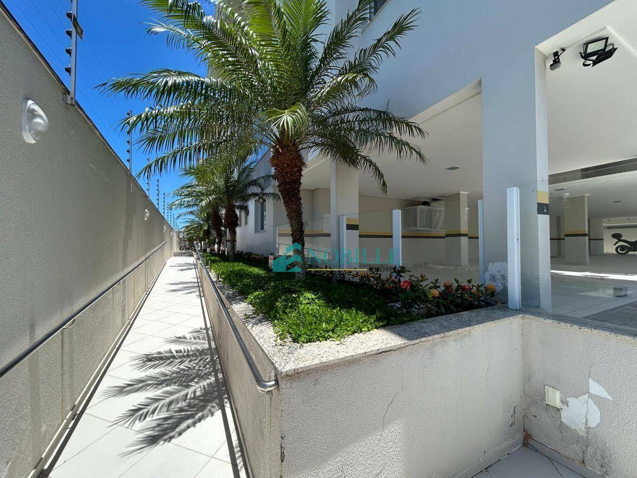 Apartamento para alugar com 2 quartos, 70m² - Foto 23