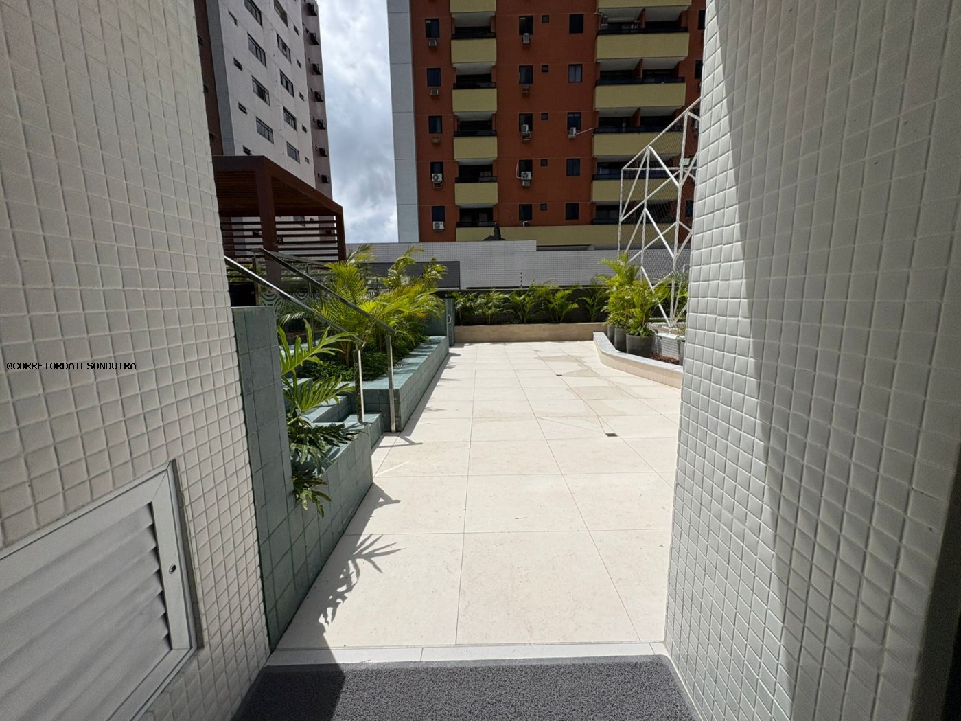 Apartamento à venda com 3 quartos, 149m² - Foto 14
