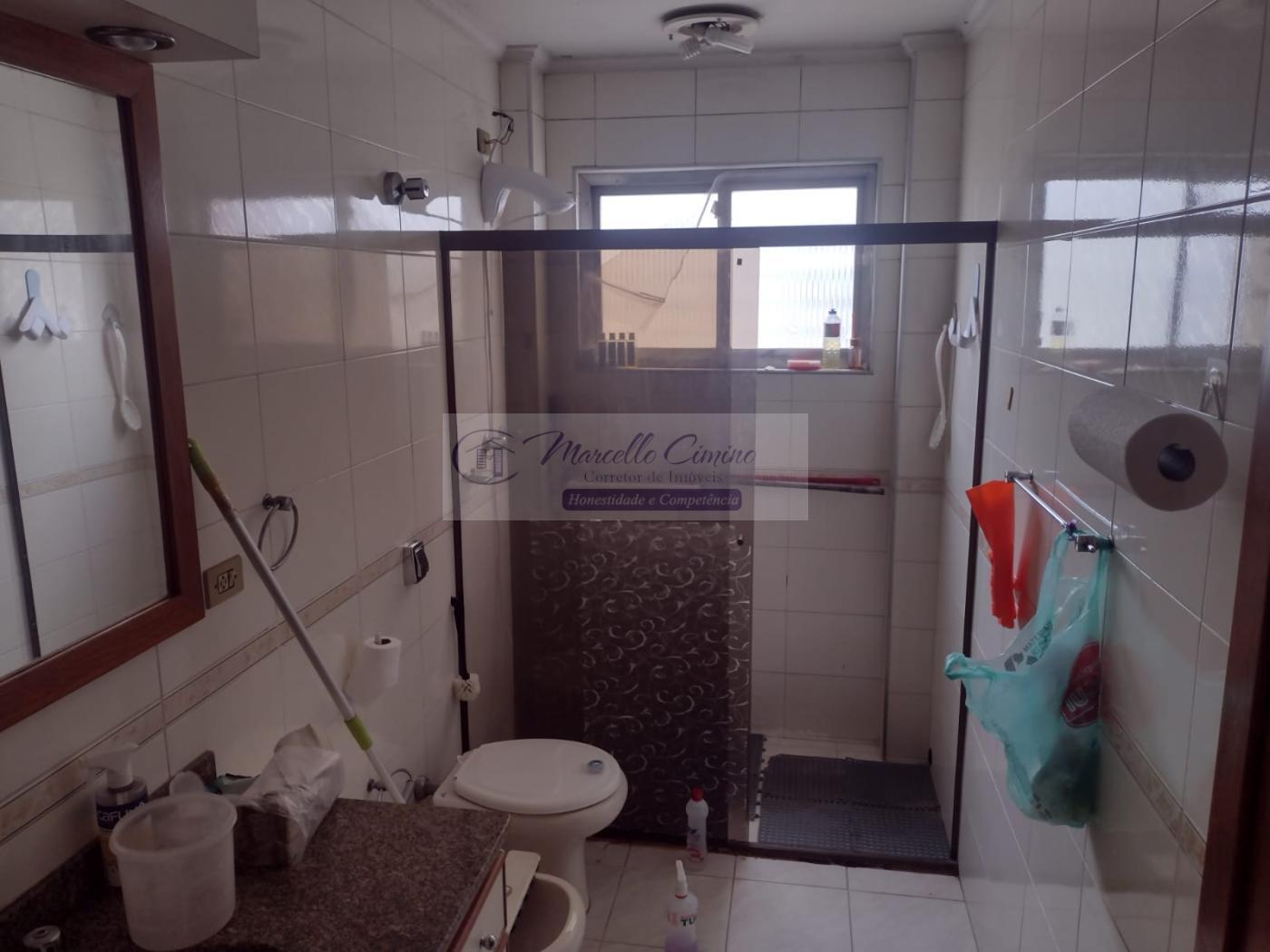 Apartamento à venda com 3 quartos, 186m² - Foto 11