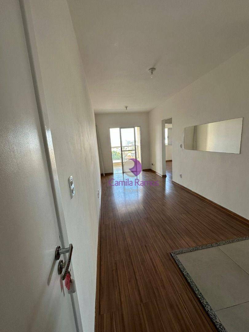 Apartamento para alugar com 2 quartos, 61m² - Foto 2