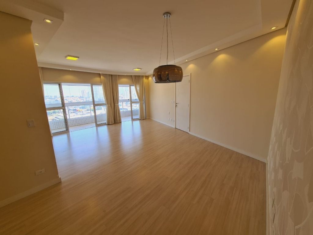 Apartamento à venda e aluguel com 3 quartos, 150m² - Foto 1