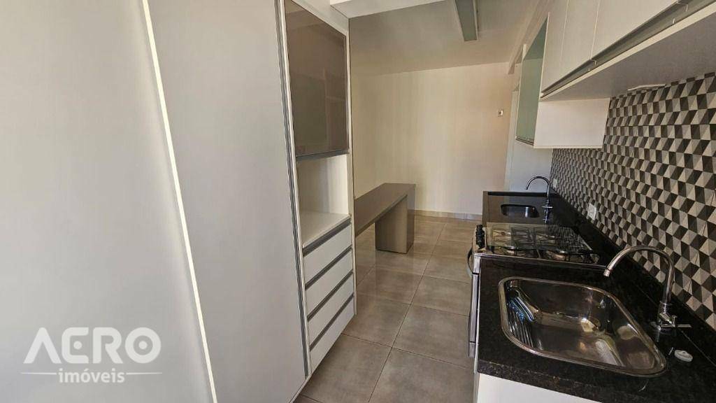 Apartamento para alugar com 2 quartos, 77m² - Foto 12