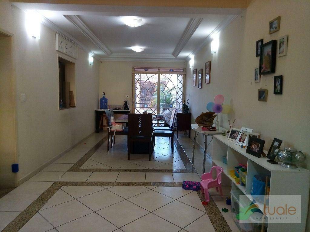 Casa à venda com 4 quartos, 300m² - Foto 11