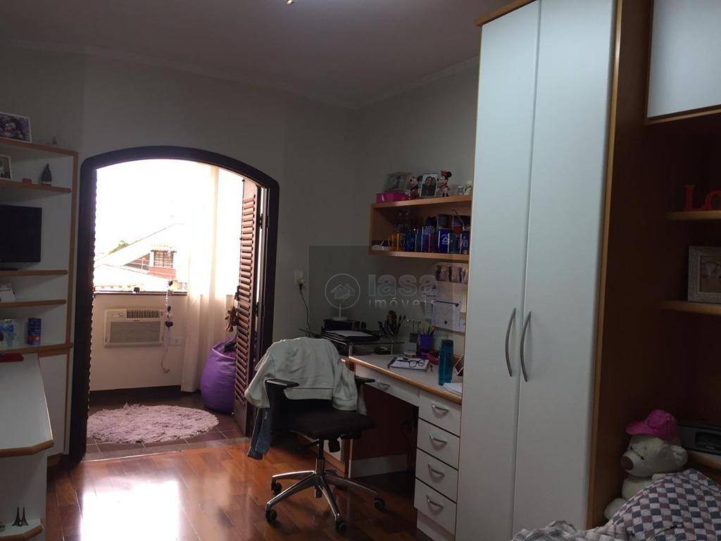 Sobrado à venda com 3 quartos, 313m² - Foto 9