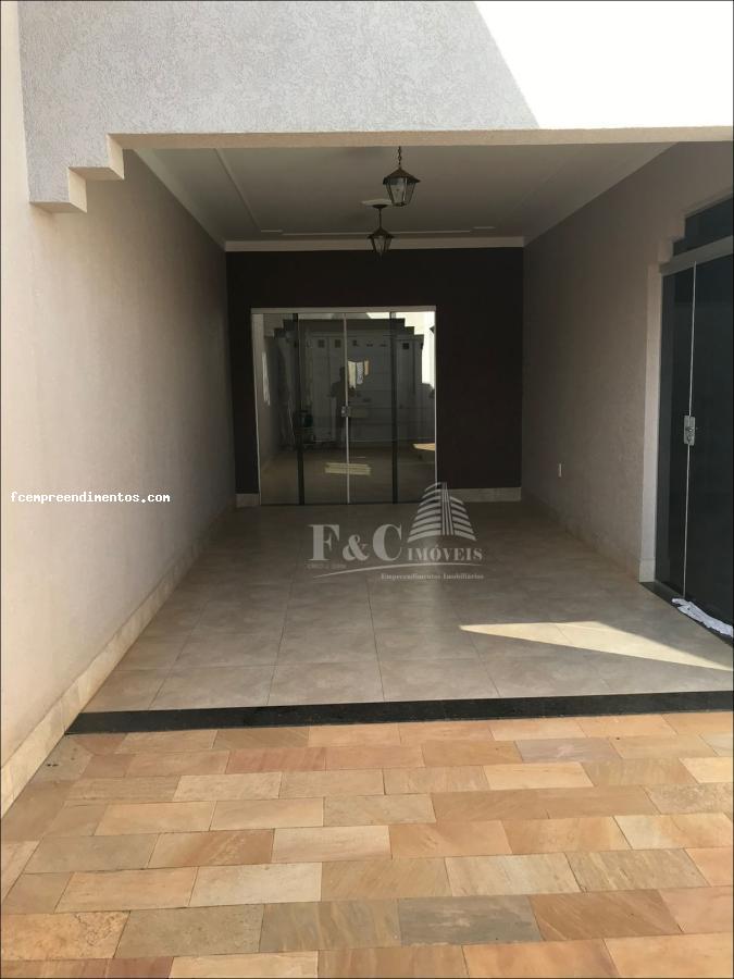 Casa à venda com 3 quartos, 200m² - Foto 5