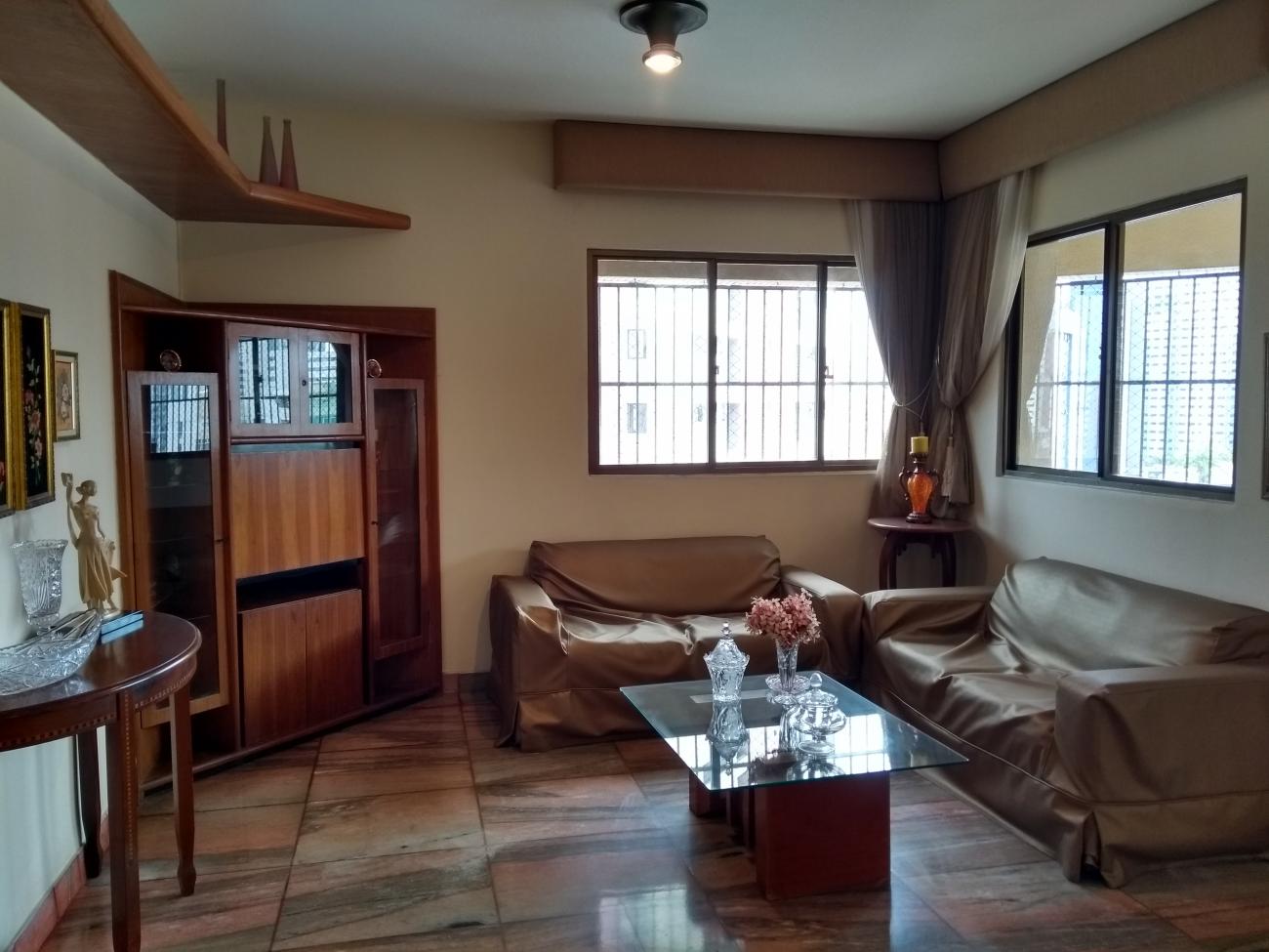 Apartamento à venda com 3 quartos, 121m² - Foto 5