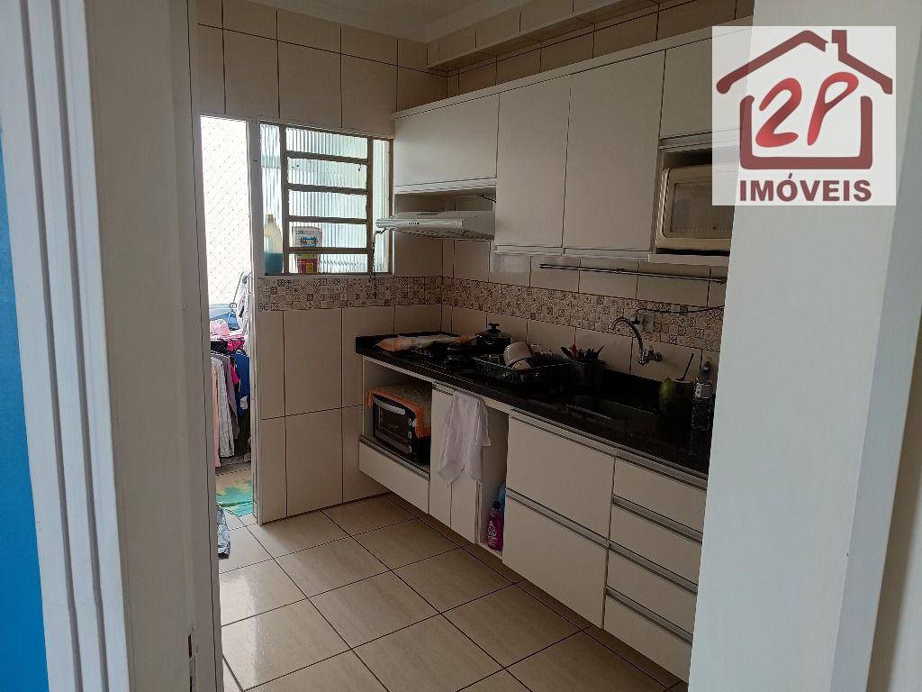 Apartamento à venda com 2 quartos, 63m² - Foto 3