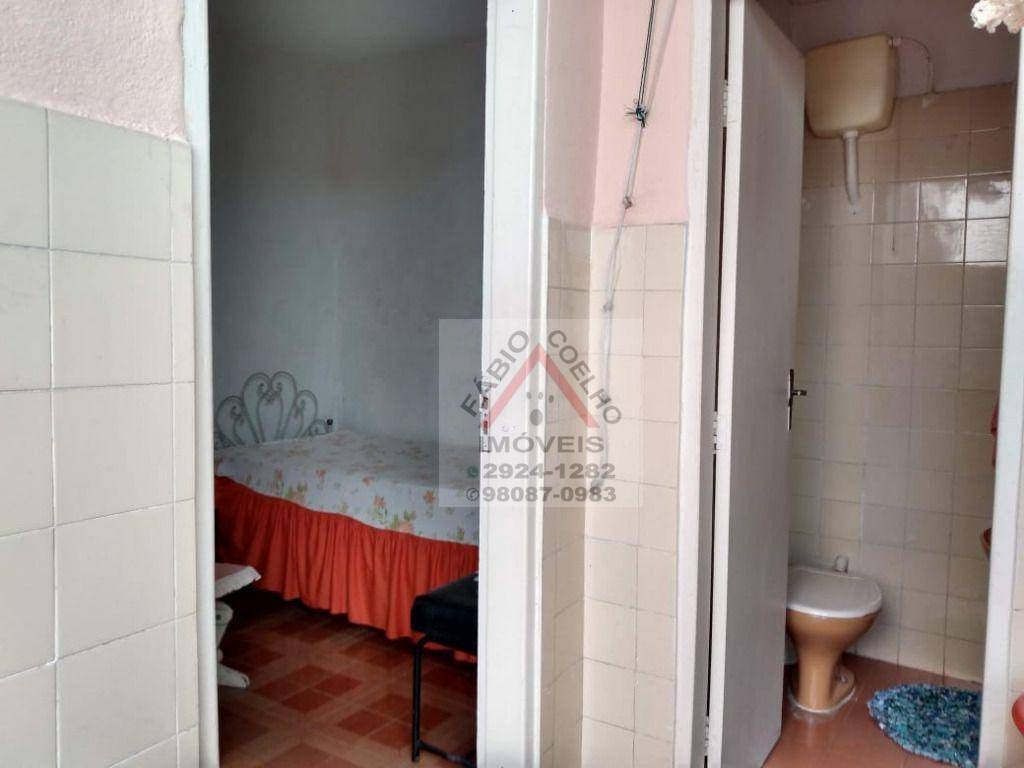 Sobrado à venda com 3 quartos, 150m² - Foto 14