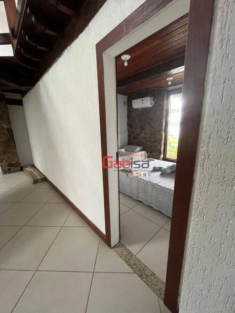 Casa à venda com 4 quartos, 650m² - Foto 16