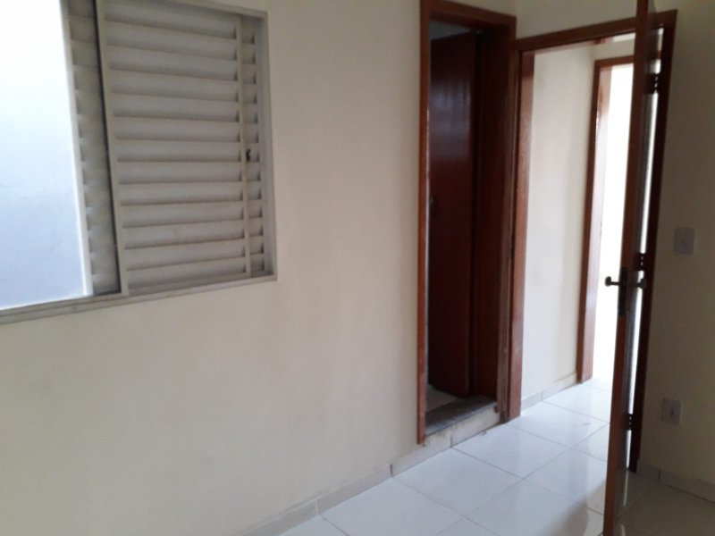 Sobrado à venda com 2 quartos, 65m² - Foto 5