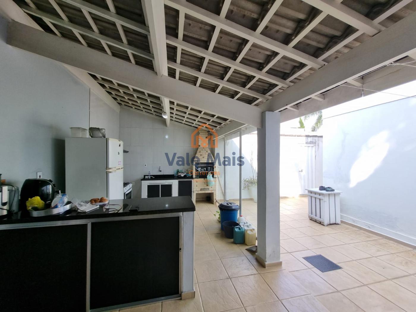 Casa à venda com 3 quartos, 243m² - Foto 24