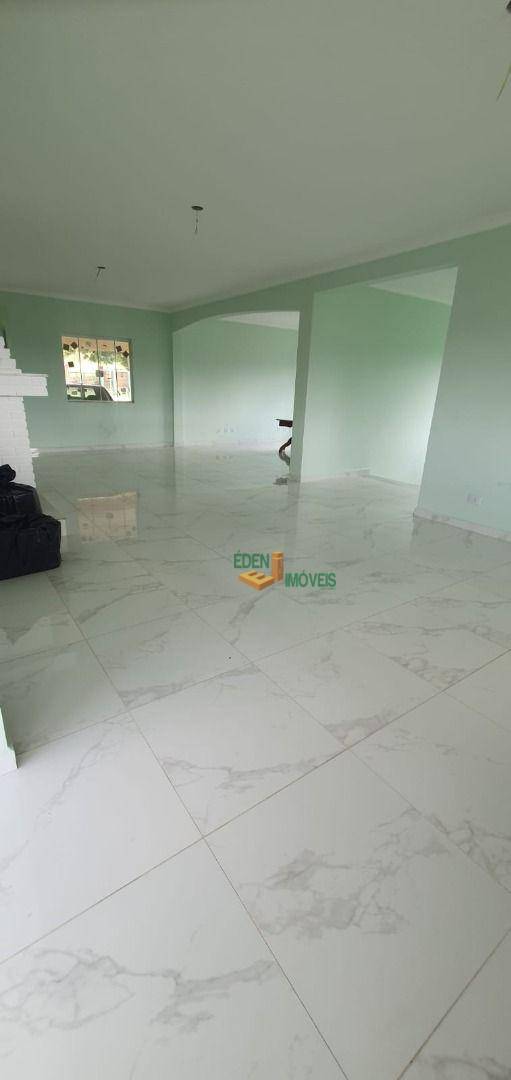 Chácara à venda com 4 quartos, 453m² - Foto 12