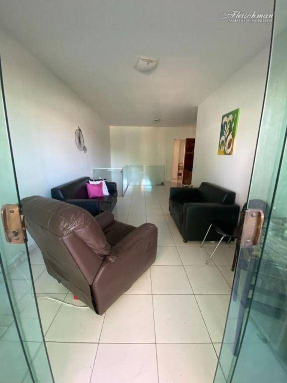 Casa à venda com 6 quartos, 289m² - Foto 5