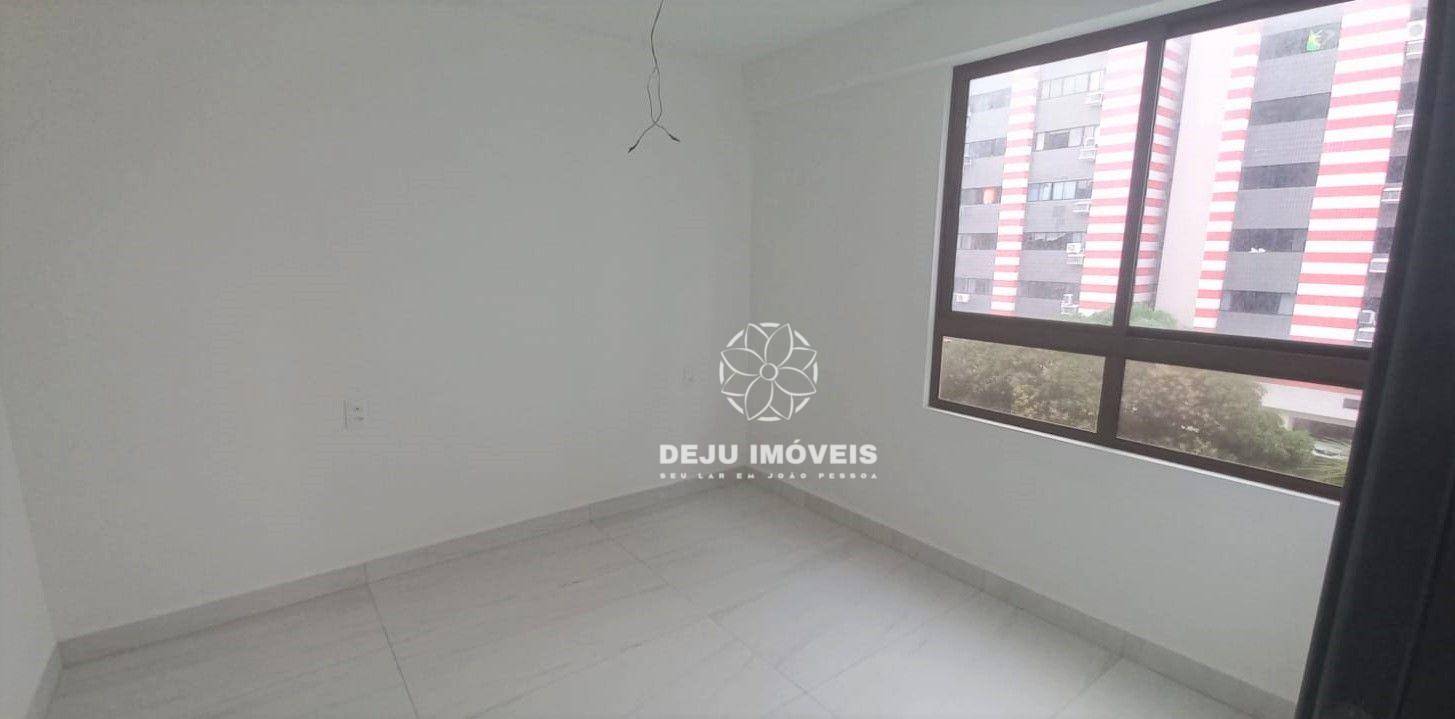 Apartamento à venda com 2 quartos, 62m² - Foto 17