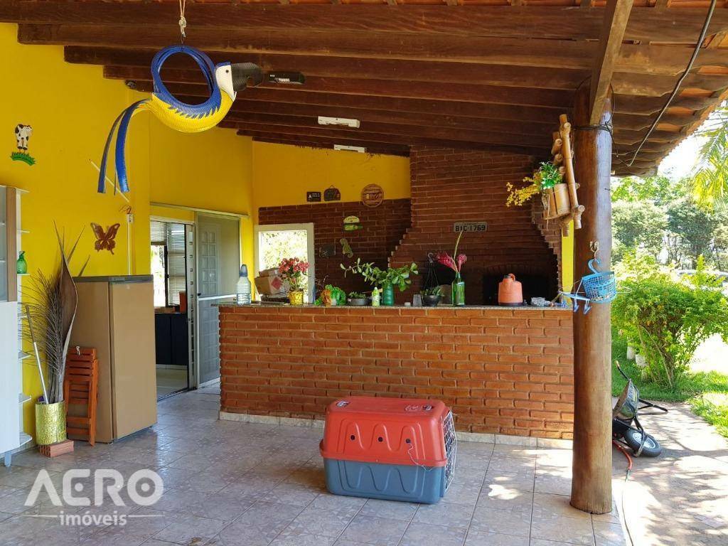 Chácara à venda com 5 quartos, 530m² - Foto 10