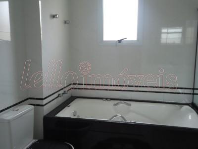 Apartamento para alugar com 3 quartos, 183m² - Foto 16