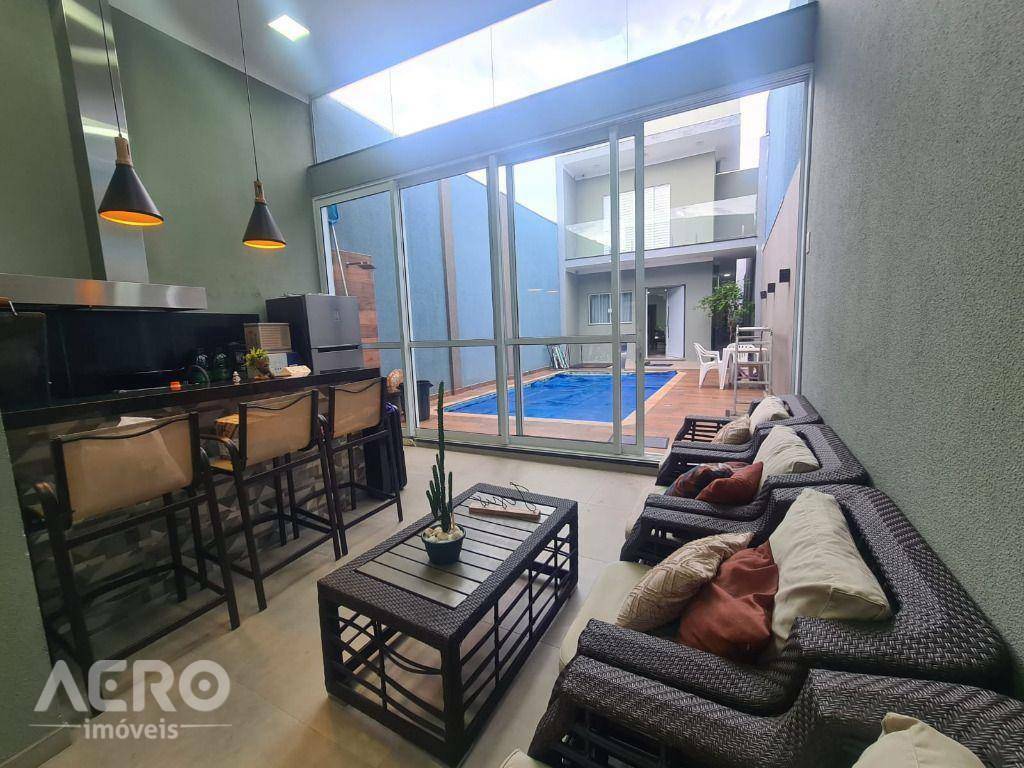 Casa à venda com 3 quartos, 260m² - Foto 18