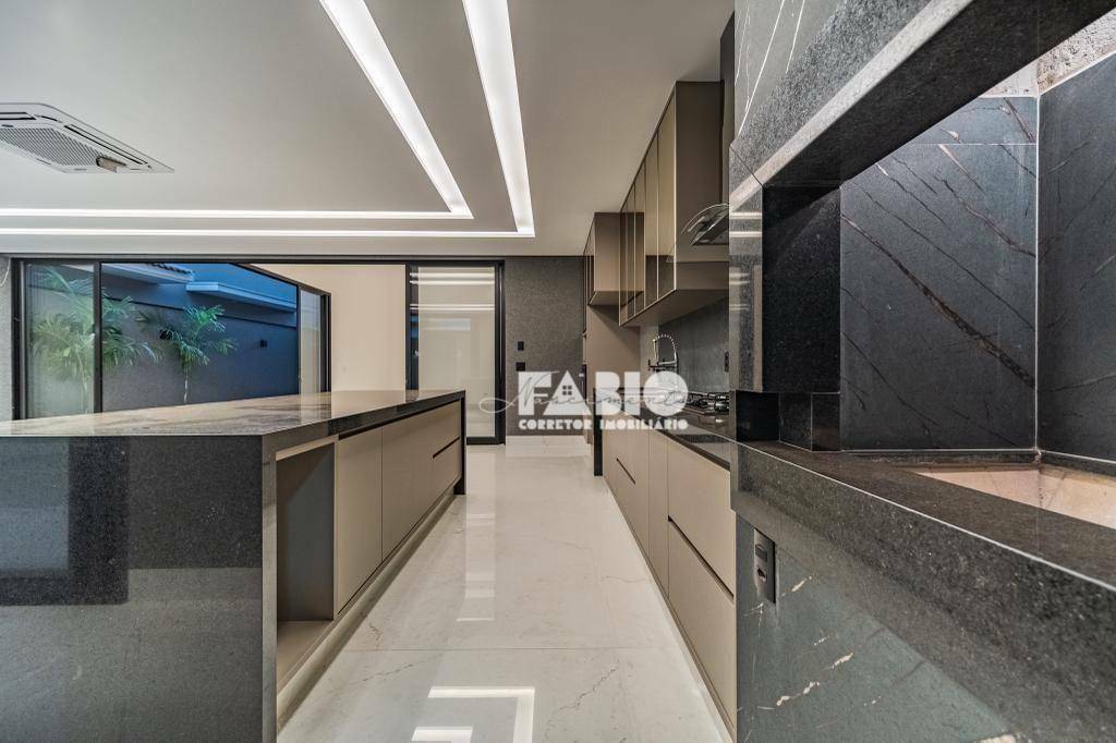 Casa de Condomínio à venda com 3 quartos, 290m² - Foto 18